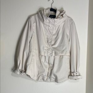 🌧️ Zara Basic High Neck Rain Jacket with Packable Hood Cream White 📏 Size L